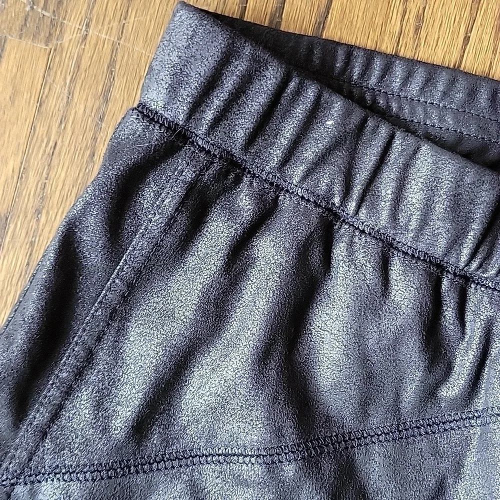 Free People Midnight Vegan Suede Skinny Black Faux Suede Pedal Pusher Pants Sz.L